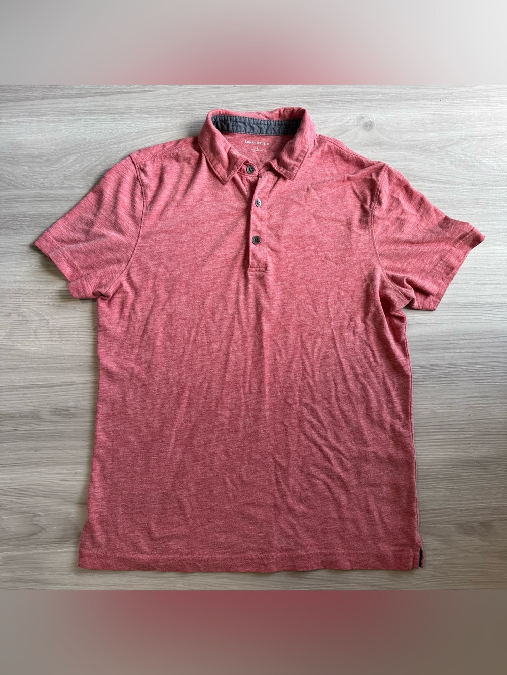 Banana Republic Men's Coral Polo Shirt
